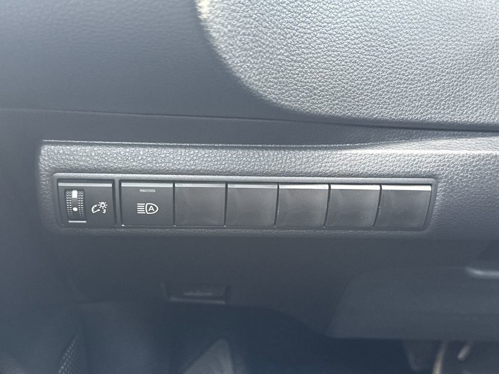 New 2026 Toyota Corolla LE FWD image 34