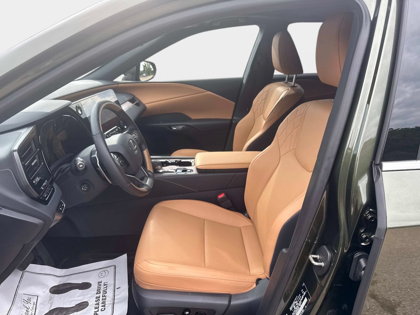 Used 2026 Lexus RX 350 Premium w/ Accessory Package (Z1) FWD image 15