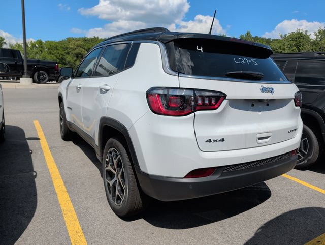 New 2026 Jeep Compass Limited AWD/4WD image 2