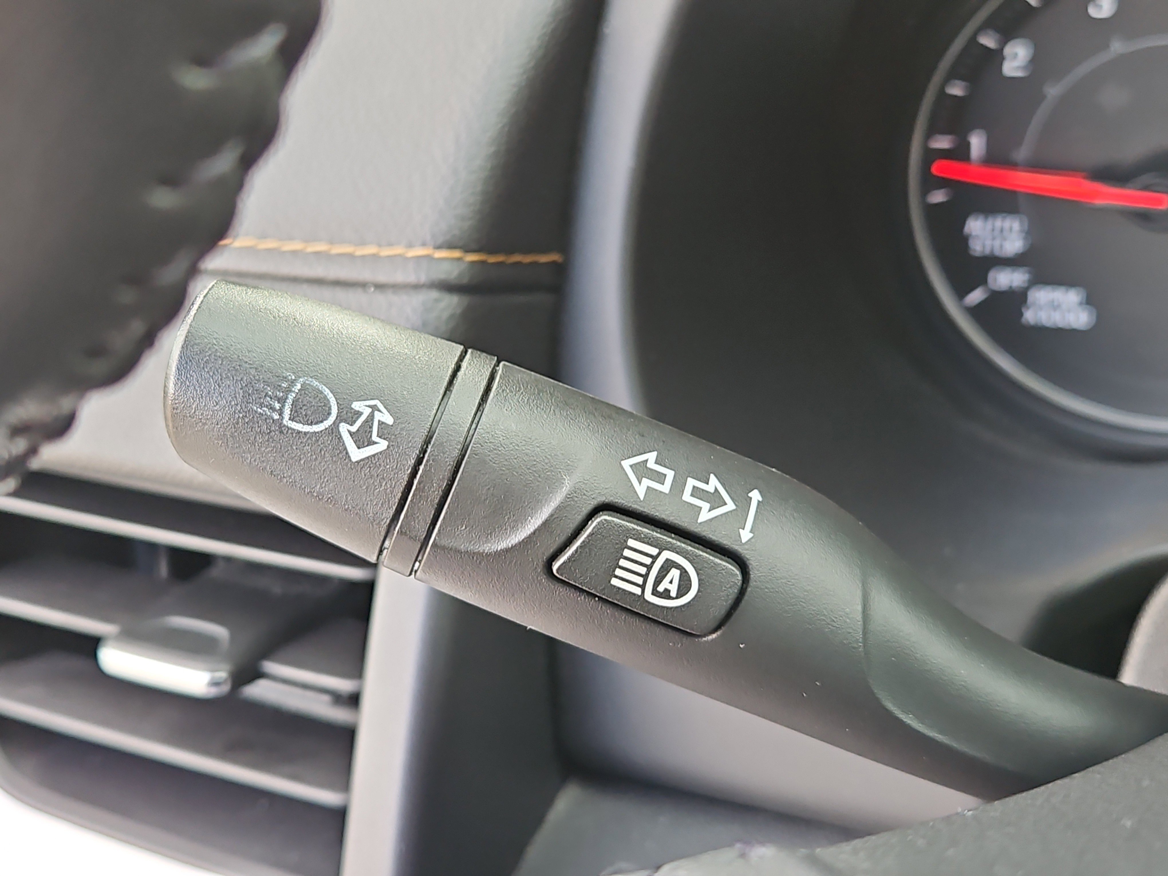 Used 2020 GMC Terrain SLE w/ Driver Convenience Package image 20