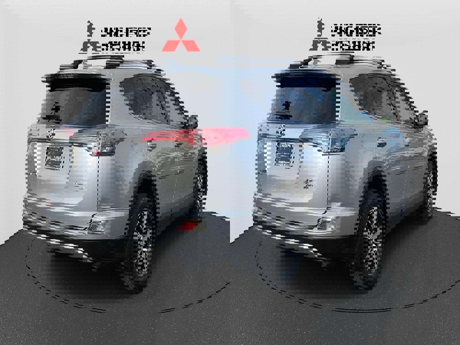 Used 2018 Toyota RAV4 Adventure image 2