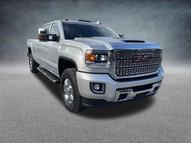 Used 2019 GMC Sierra 3500 Denali w/ Duramax Plus Package image 7