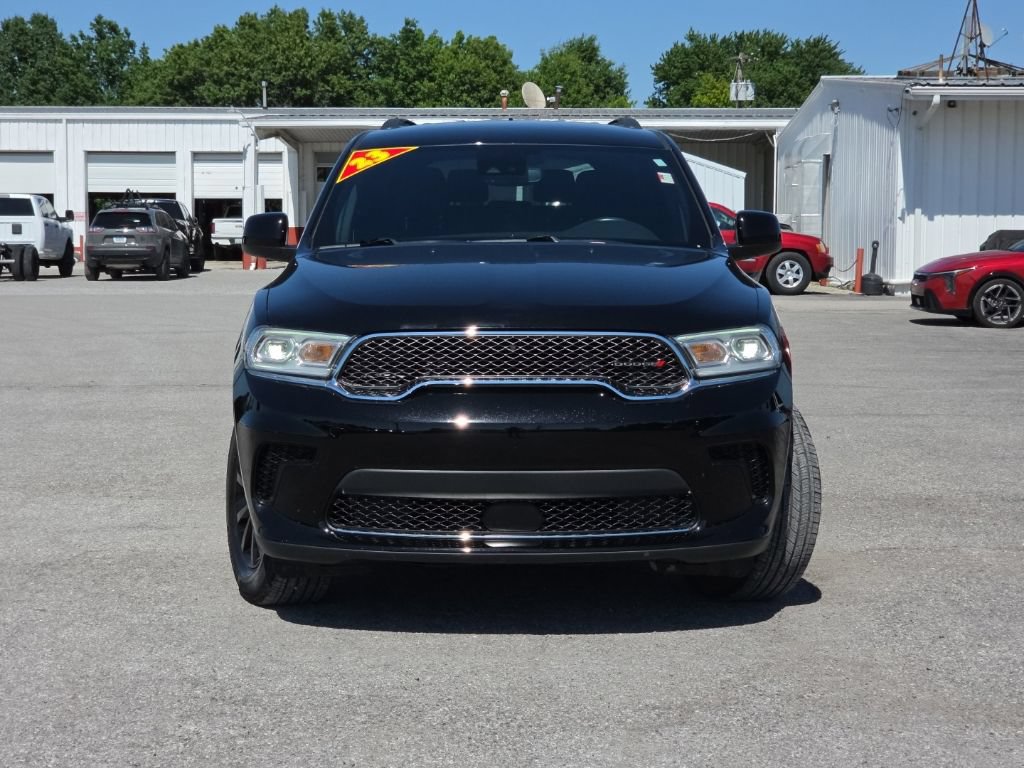 Used 2023 Dodge Durango SXT Launch Edition AWD/4WD image 2