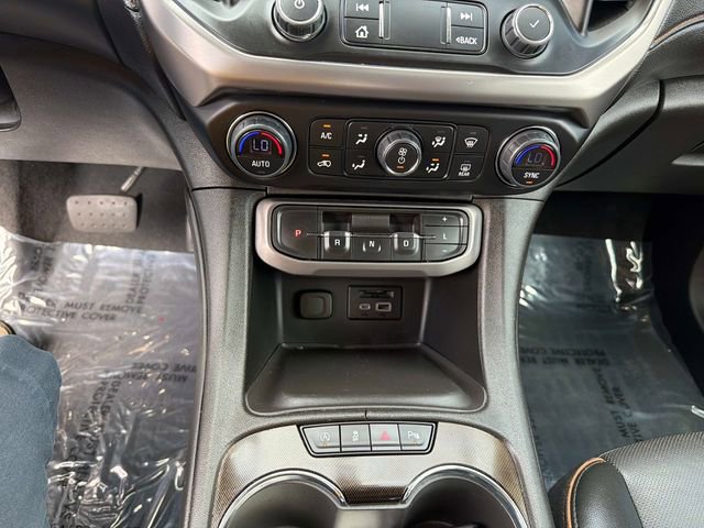 Used 2023 GMC Acadia AT4 w/ Technology Package AWD/4WD image 23