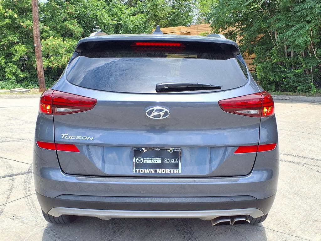Used 2019 Hyundai Tucson Sport FWD image 4