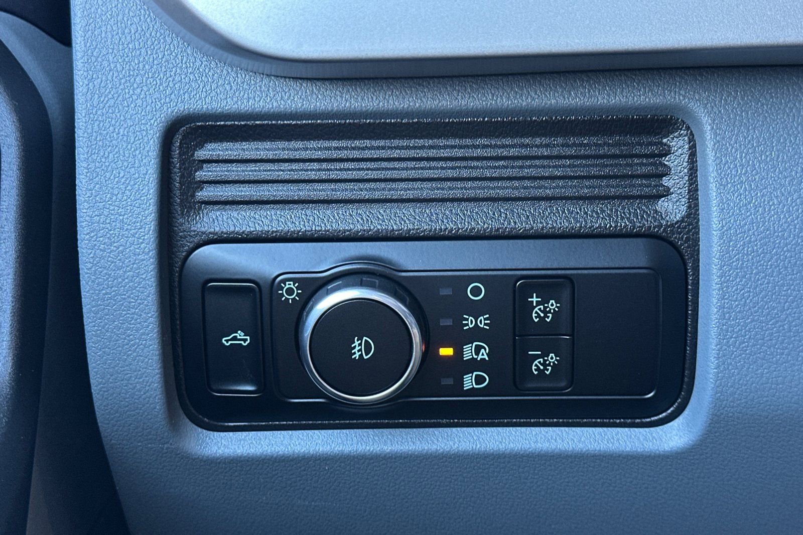 Used 2024 Ford F250 XL w/ 360-Degree Camera Package image 40