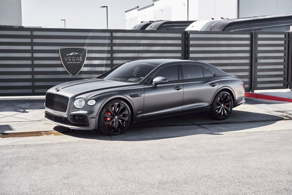 Used 2023 Bentley Flying Spur V8 image 5