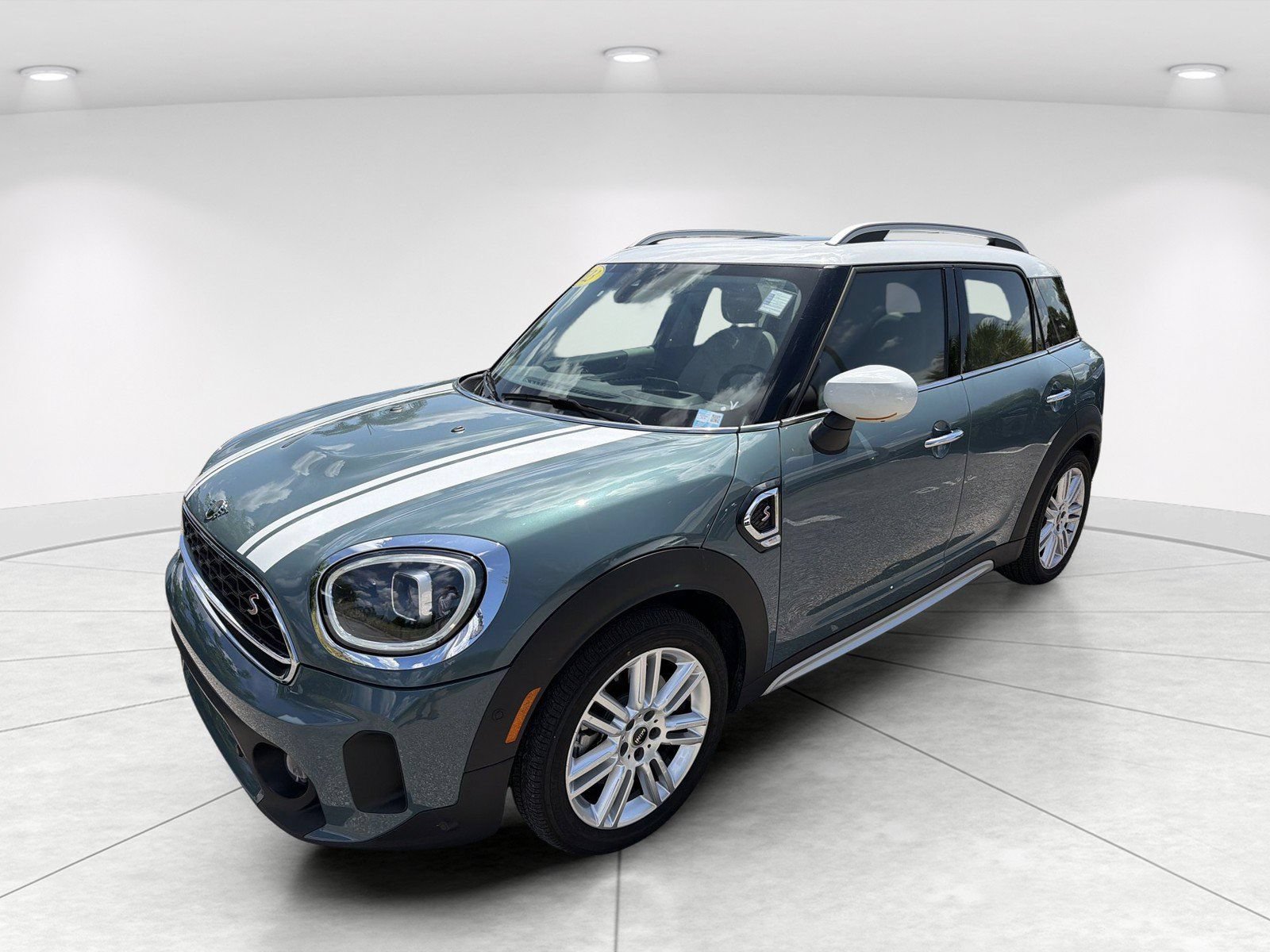 Used 2023 MINI Cooper Countryman S FWD image 8