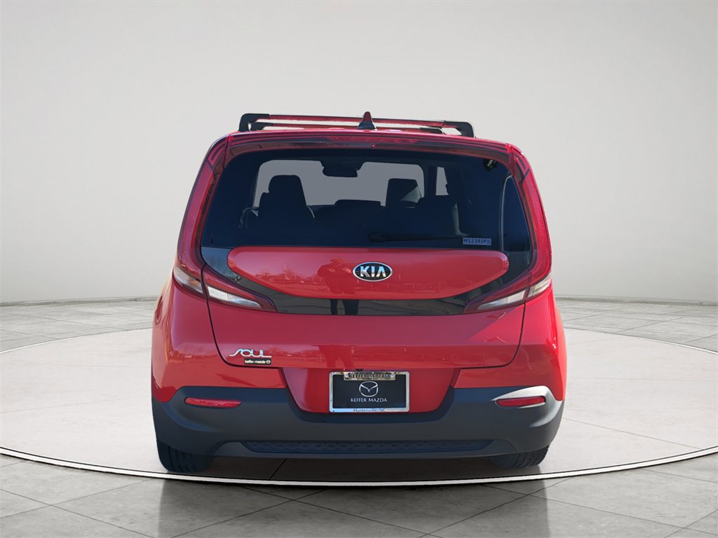 Used 2020 Kia Soul LX image 18