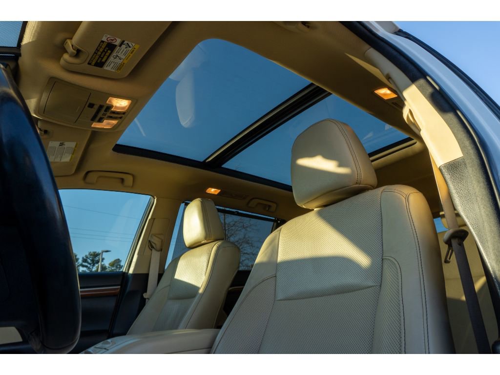 Used 2018 Toyota Highlander Limited Platinum image 12