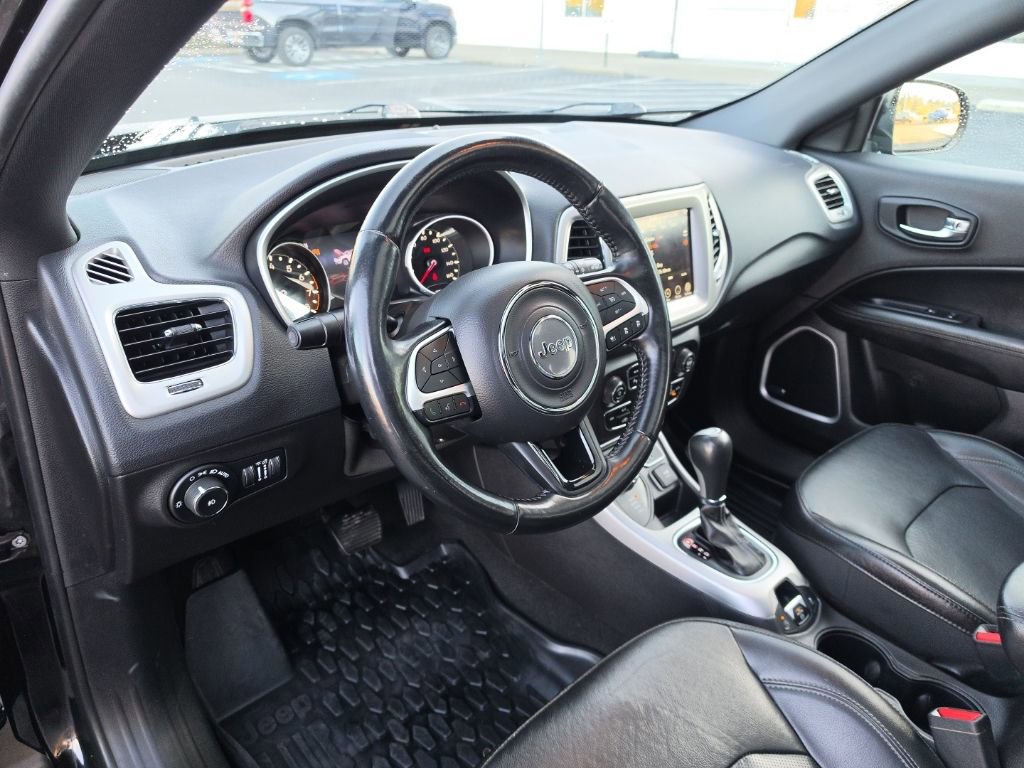 Used 2020 Jeep Compass High Altitude image 10