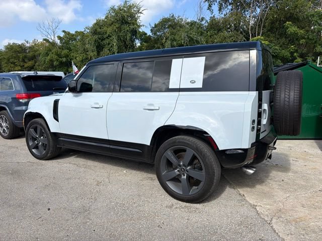 Used 2023 Land Rover Defender 110 Carpathian Edition AWD/4WD image 4