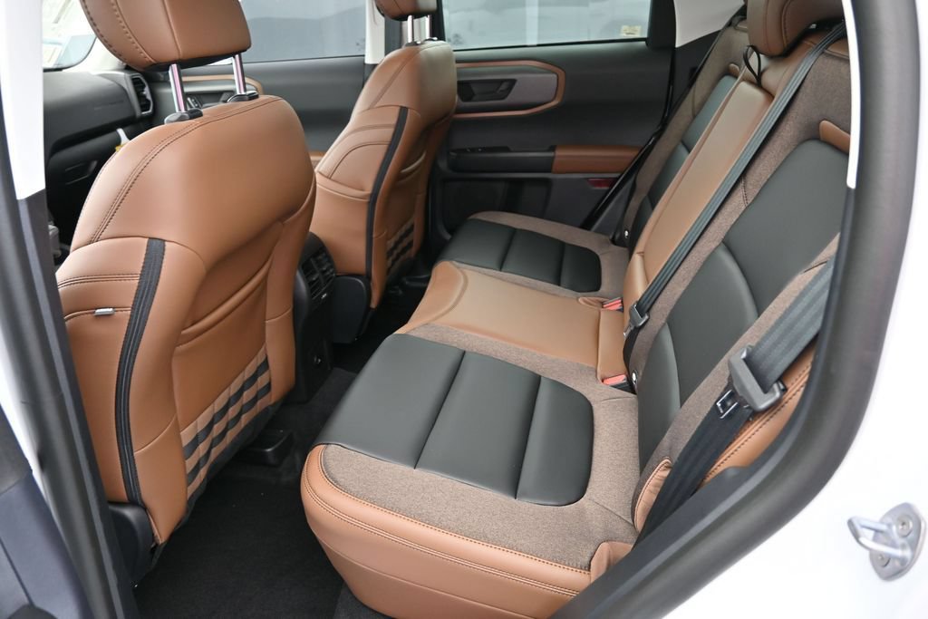 New 2025 Ford Bronco Sport Outer Banks w/ Outer Banks Tech Package+ AWD/4WD image 15