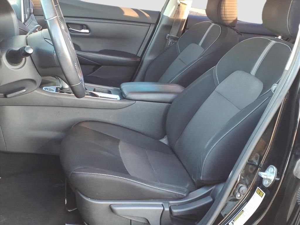 Used 2020 Nissan Sentra SV image 22