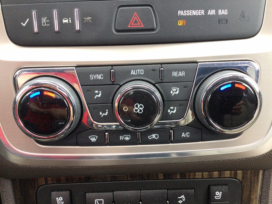 Used 2013 GMC Acadia Denali AWD/4WD image 39