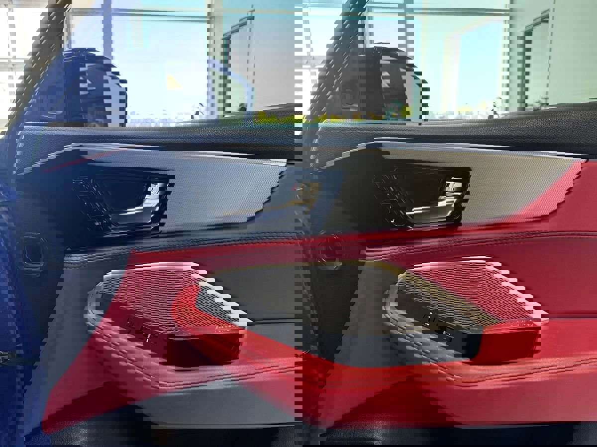 Used 2022 Acura MDX A-Spec image 15