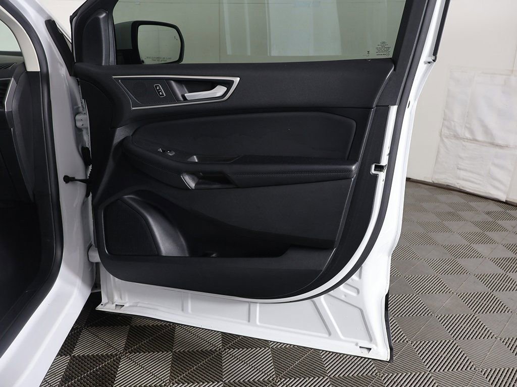Used 2024 Ford Edge SEL w/ Convenience Package image 22