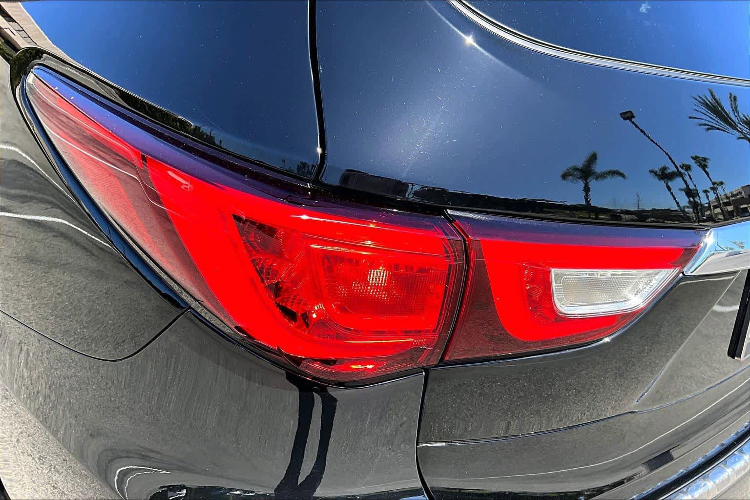 Used 2017 INFINITI QX60 Luxe w/ Premium Plus Package AWD/4WD image 27