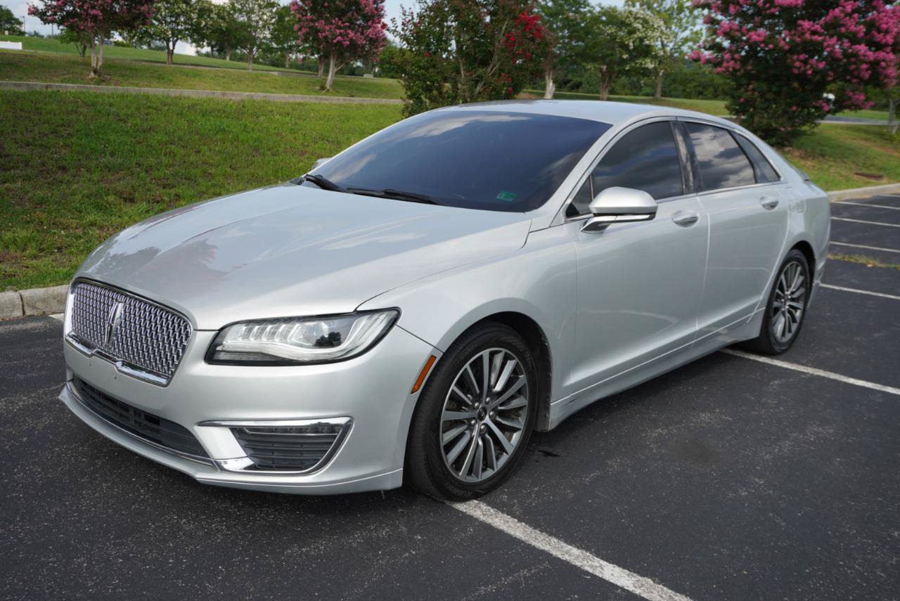 Used 2017 Lincoln MKZ Premiere FWD image 4