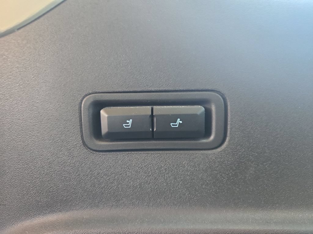 Used 2025 Ford Expedition Platinum AWD/4WD image 21