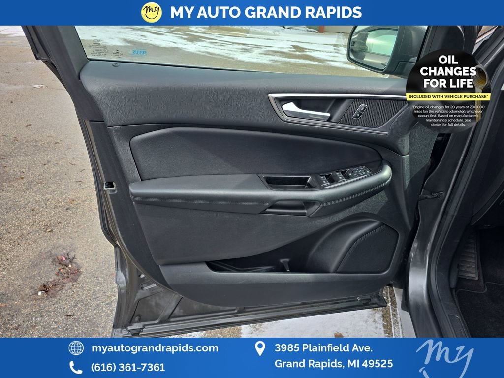 Used 2016 Ford Edge SEL w/ Equipment Group 201A image 17