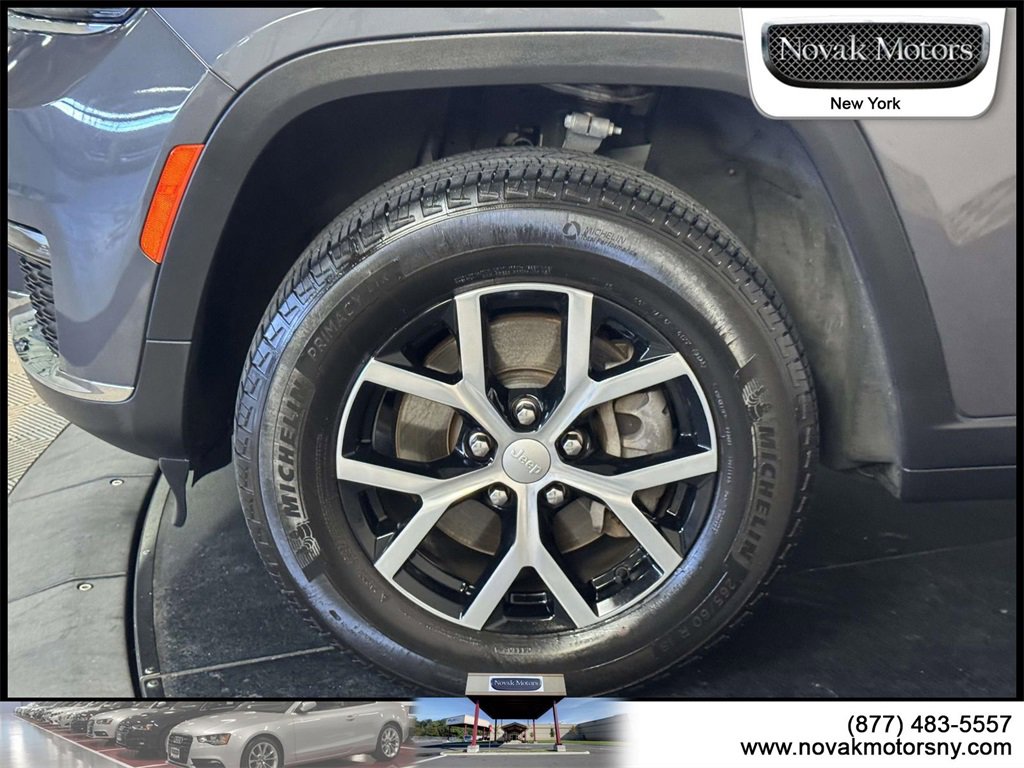 Used 2023 Jeep Grand Cherokee L Limited image 9