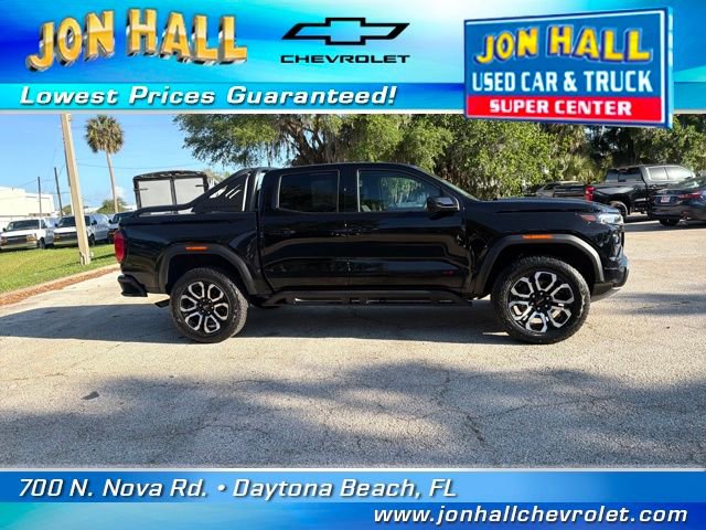 Used 2025 GMC Canyon AT4 w/ Nightfall Edition image 15
