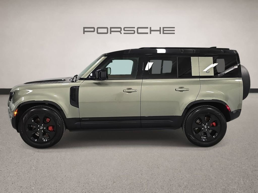 Used 2022 Land Rover Defender 110 X AWD/4WD image 2