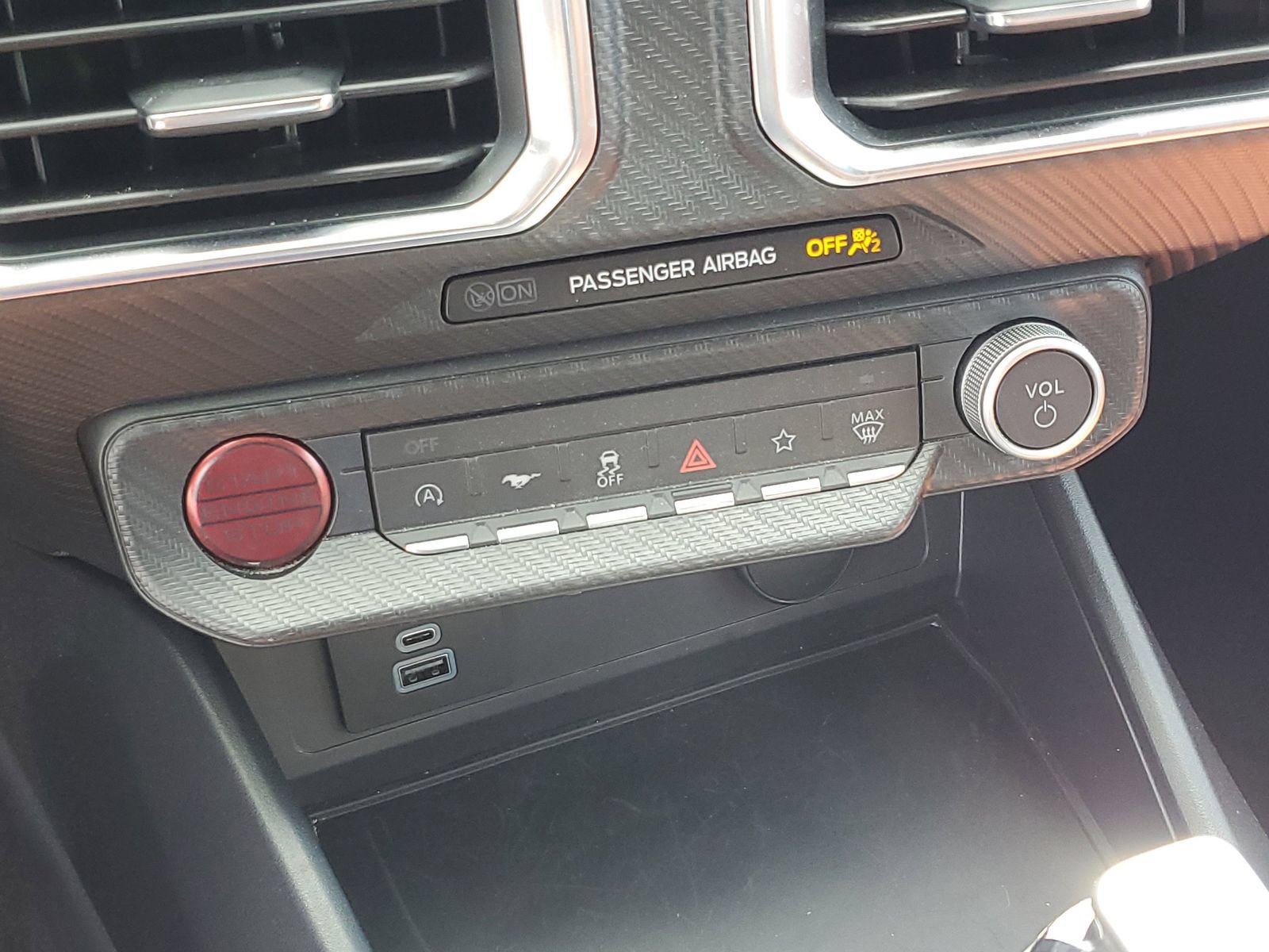Certified 2025 Ford Mustang GT Premium RWD image 22