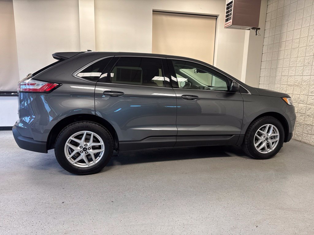Used 2024 Ford Edge SEL w/ Convenience Package AWD/4WD image 23