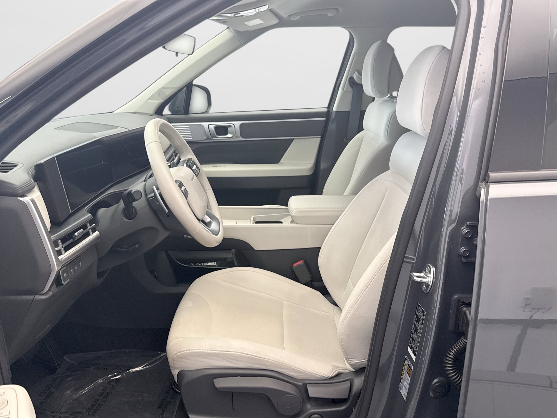 Used 2024 Hyundai Santa Fe SE AWD/4WD image 11