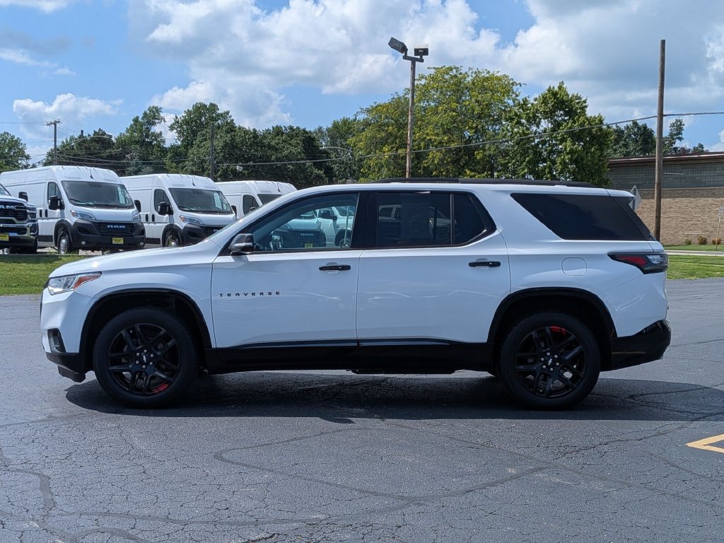 Used 2019 Chevrolet Traverse Premier w/ Redline Edition AWD/4WD image 4