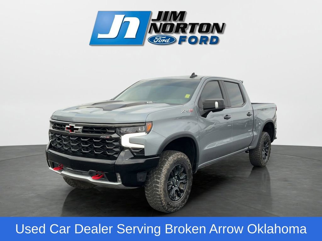 Used 2023 Chevrolet Silverado 1500 ZR2 w/ Technology Package image 8