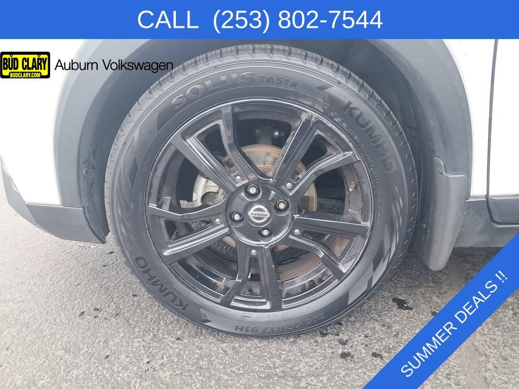Used 2019 Nissan Kicks SV w/ Exterior Package FWD image 30