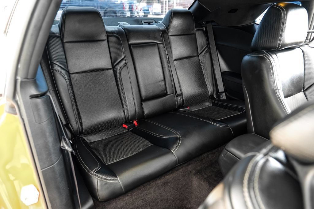 Used 2016 Dodge Challenger R/T w/ Blacktop Package RWD image 33