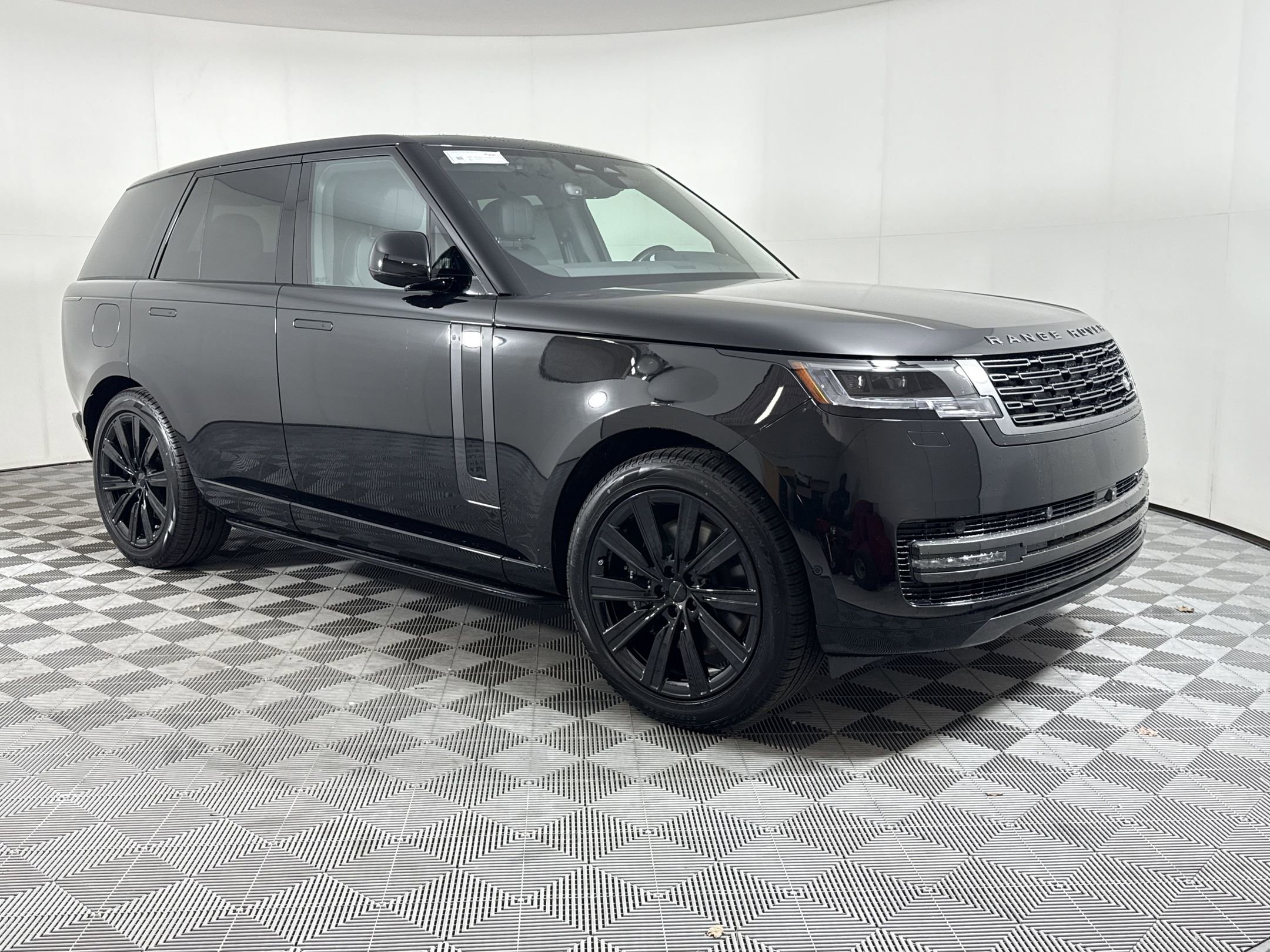 New 2026 Land Rover Range Rover SE AWD/4WD image 7