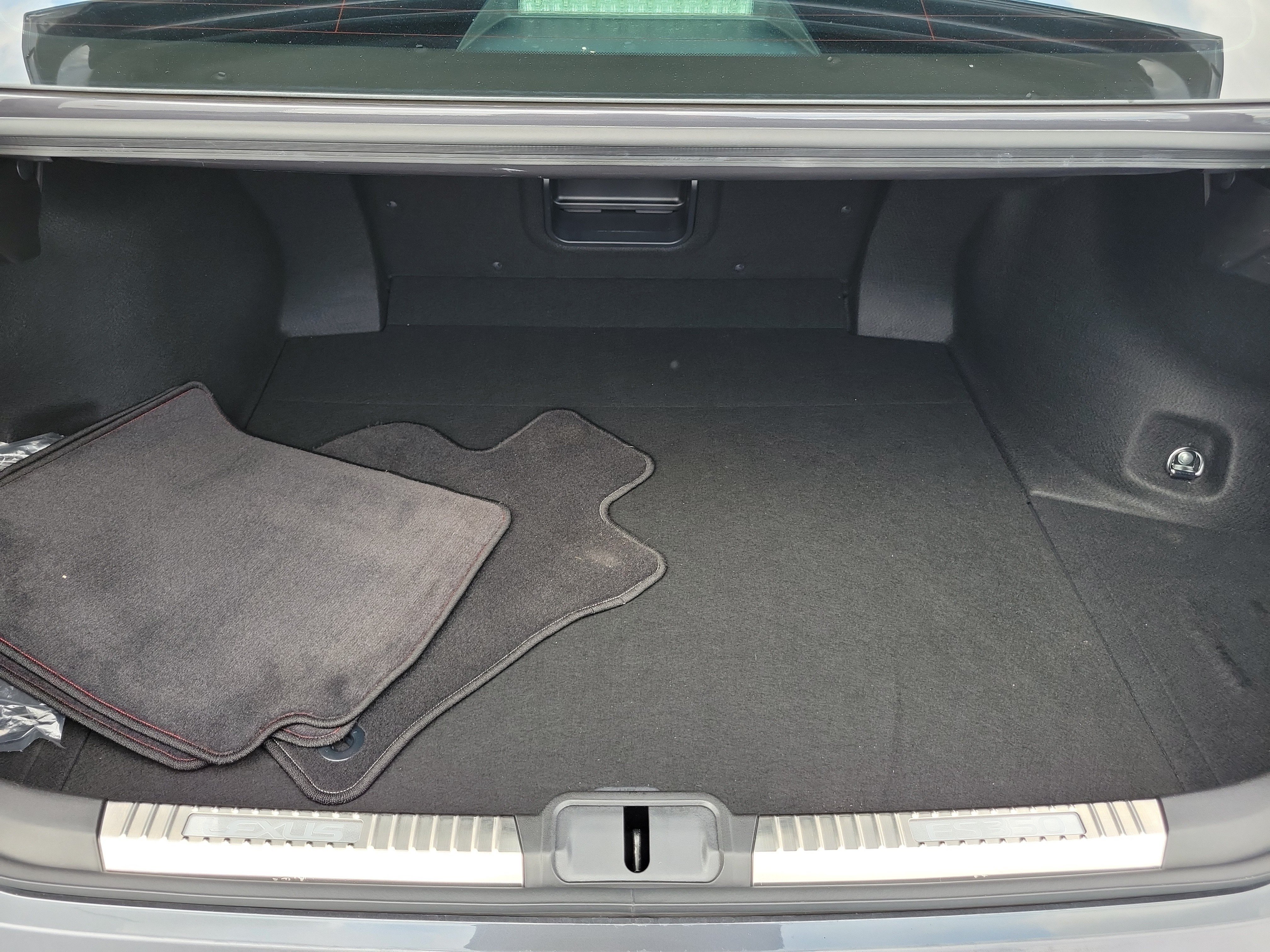 Certified 2023 Lexus ES 350 F Sport FWD image 9