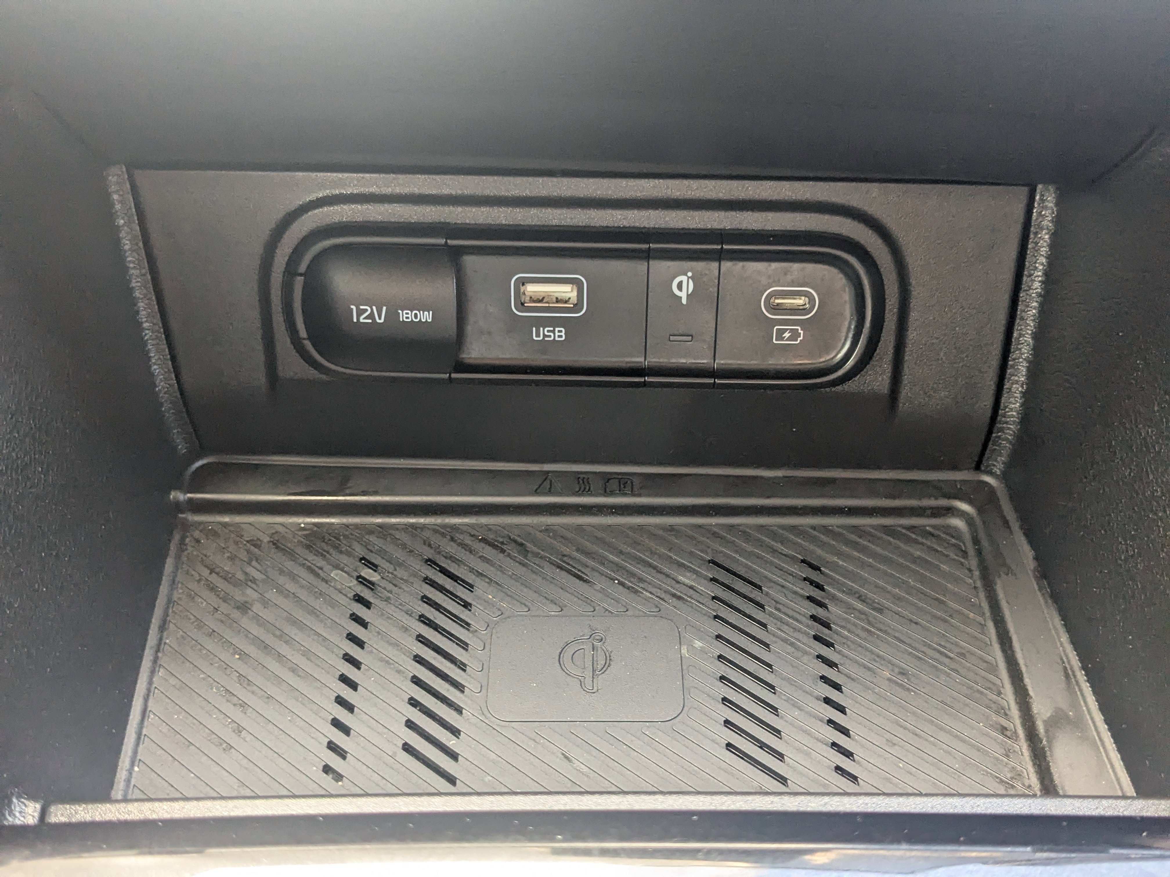 Certified 2024 Kia Sportage EX image 25
