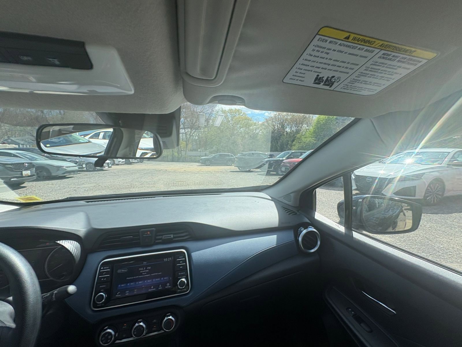 Used 2025 Nissan Versa SV FWD image 36