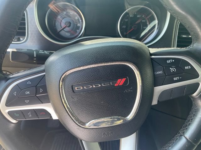Used 2017 Dodge Charger SXT RWD image 23