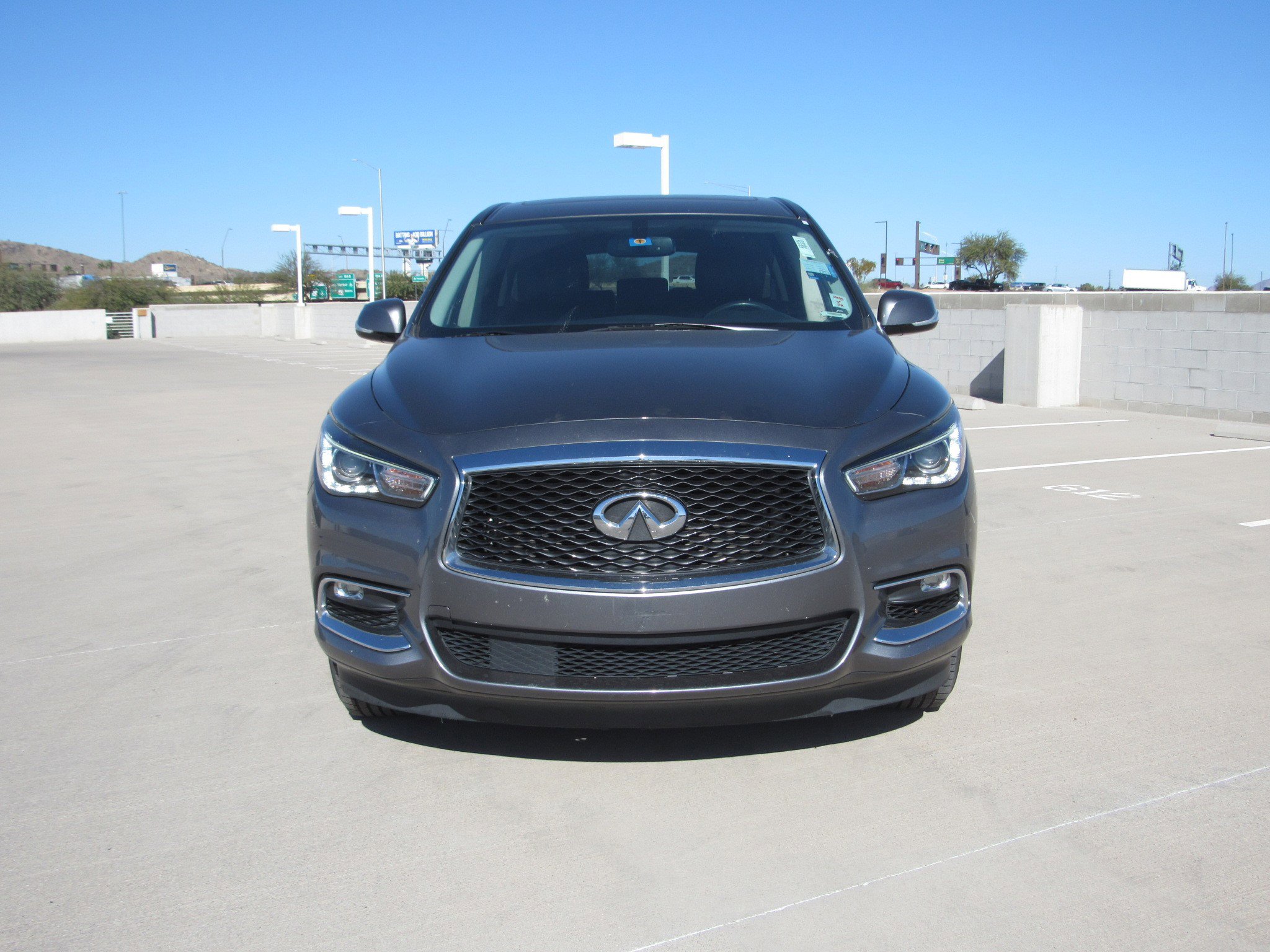 Used 2018 INFINITI QX60 Luxe image 3
