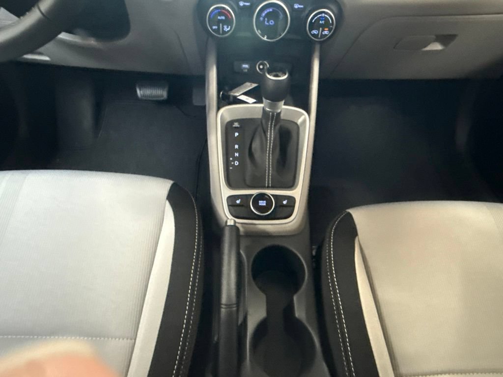 New 2026 Hyundai Venue SEL FWD image 17