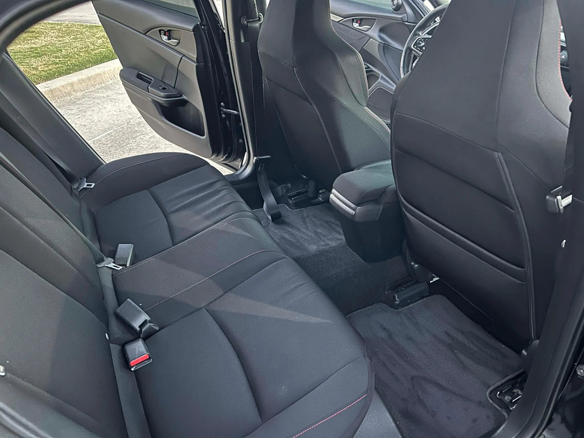 Used 2018 Honda Civic Si image 22