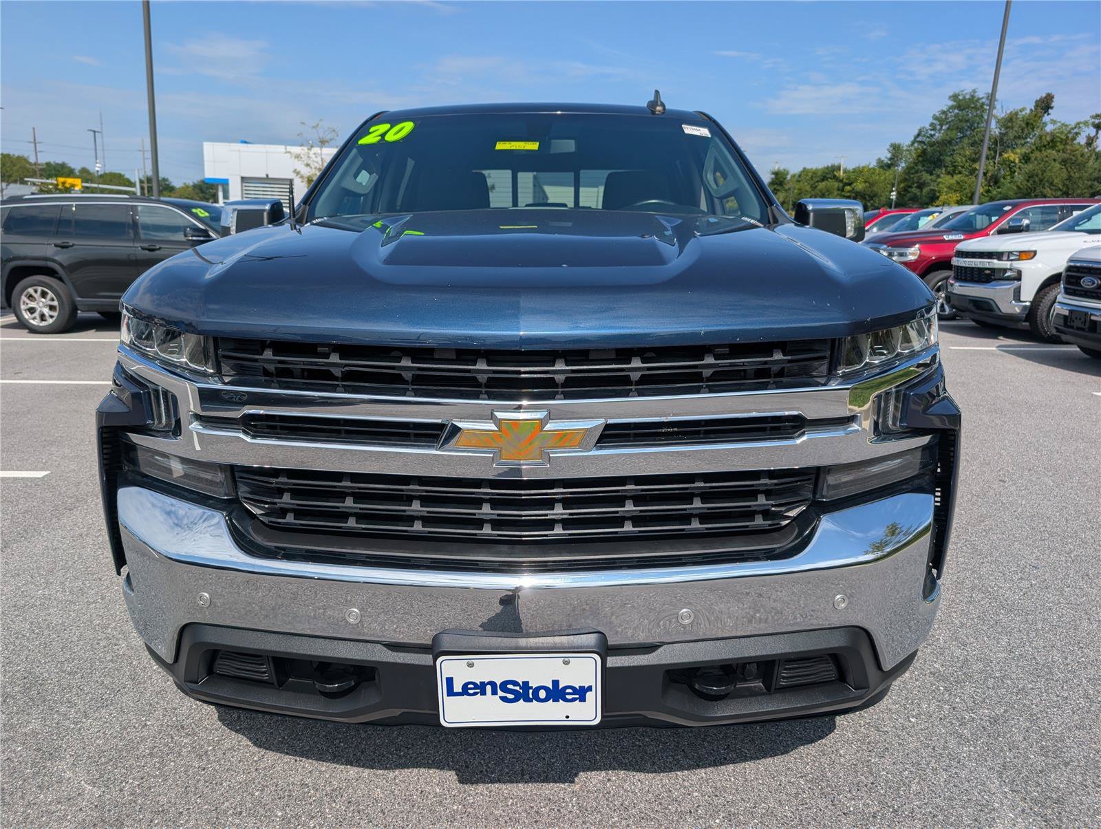 Used 2020 Chevrolet Silverado 1500 LT w/ All-Star Edition AWD/4WD image 8