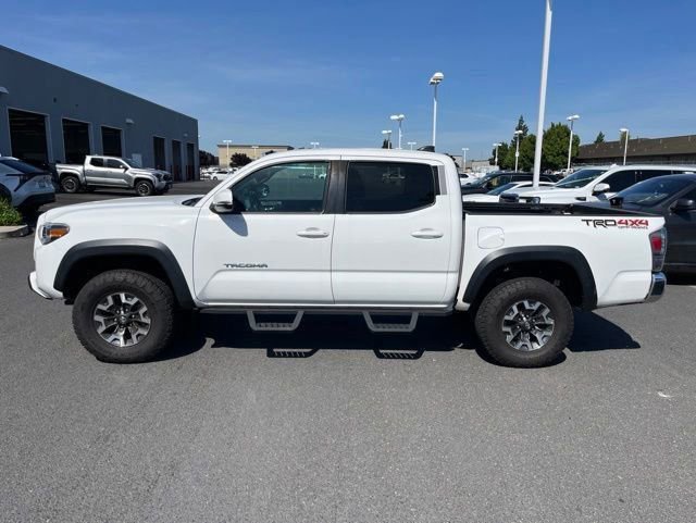 Used 2021 Toyota Tacoma TRD Off-Road AWD/4WD image 8
