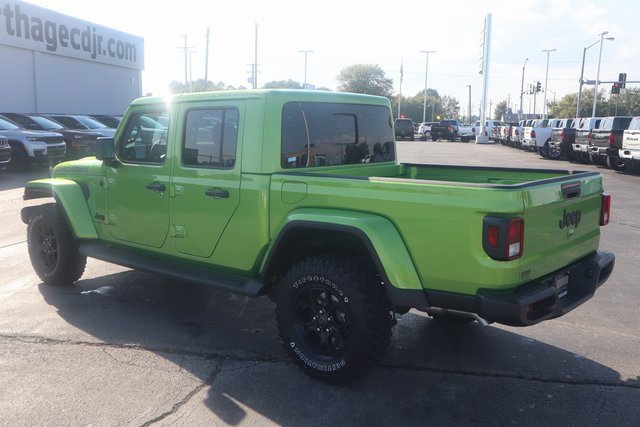 New 2025 Jeep Gladiator Sport image 19