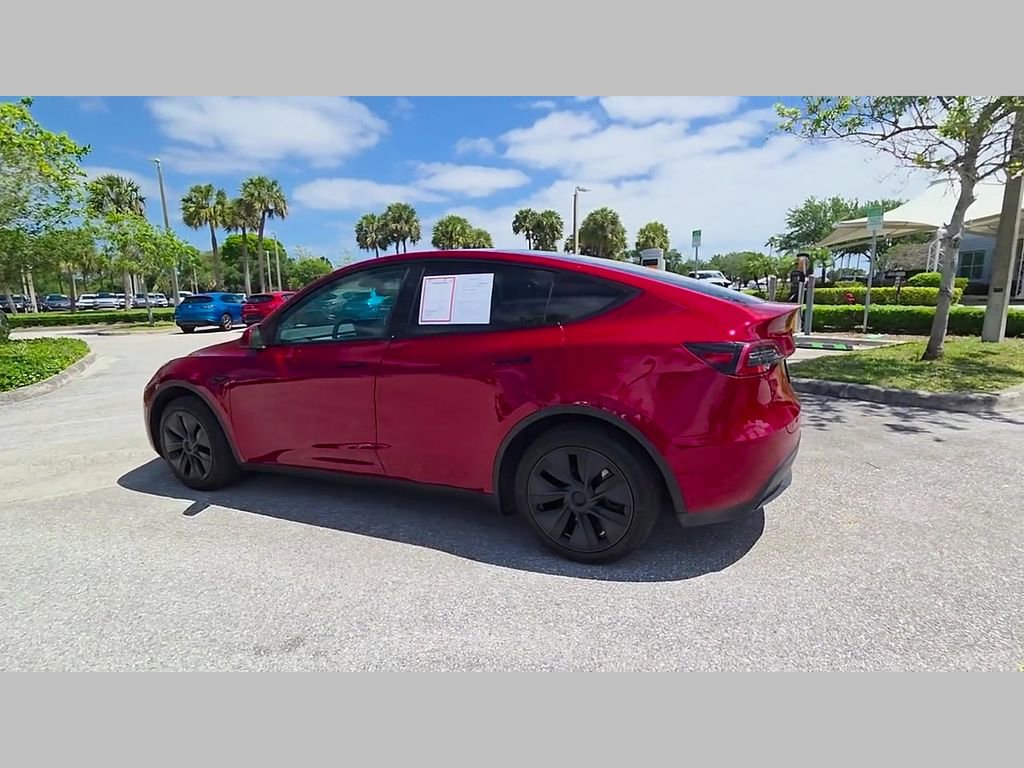 Used 2024 Tesla Model Y Long Range image 44