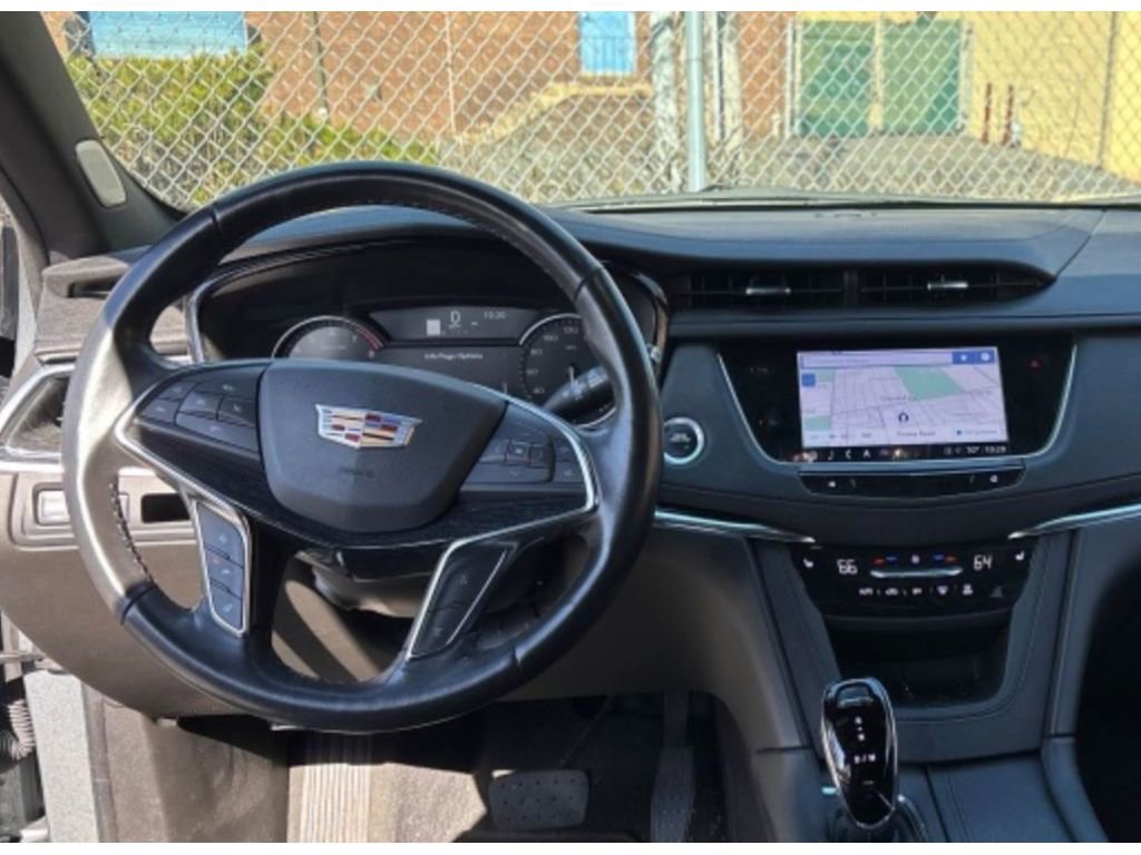 Used 2023 Cadillac XT5 Premium Luxury image 7