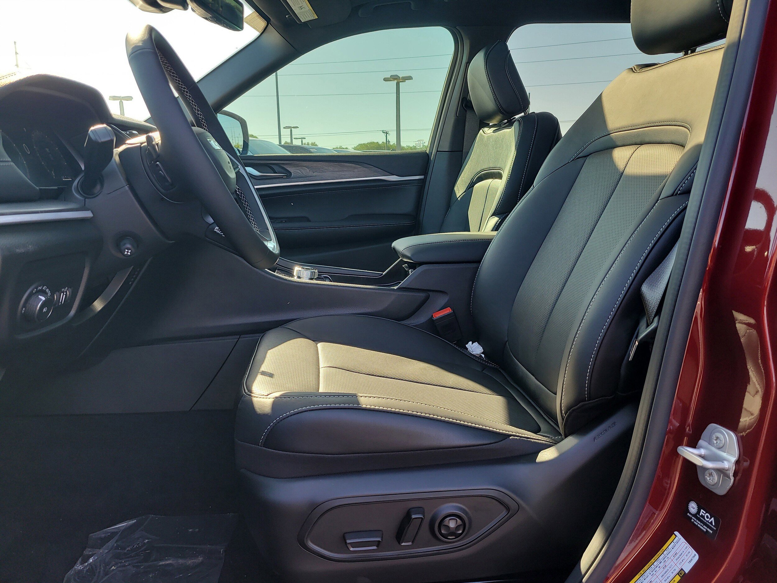 New 2026 Jeep Grand Cherokee L Limited AWD/4WD image 13