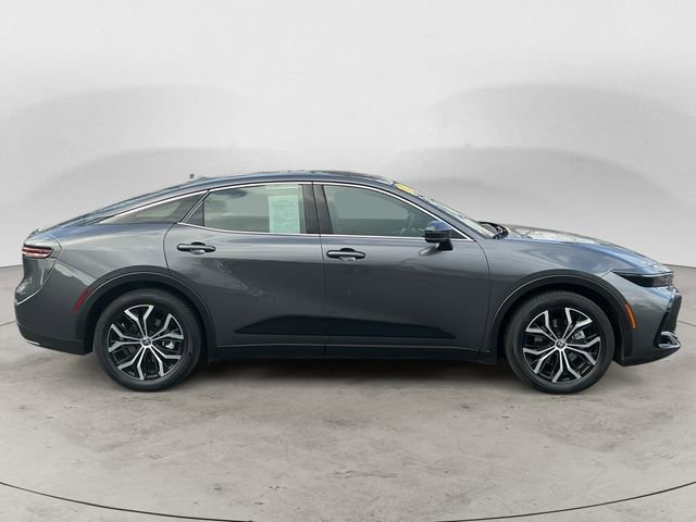 Certified 2023 Toyota Crown XLE image 6